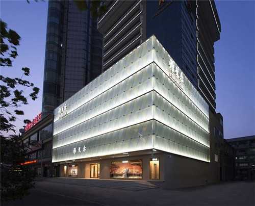 眉山圣丰国际农商中心一期竣工开业 涵盖休闲娱乐等_搜铺新闻