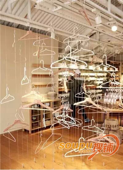 陈列美学之无印良品在成都 让中国商业地产脑