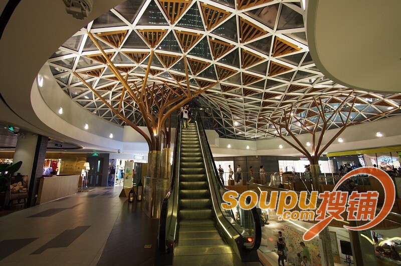 20年纵横捭阖!看上海十大“顶级”购物中心升级进化_搜铺新闻
