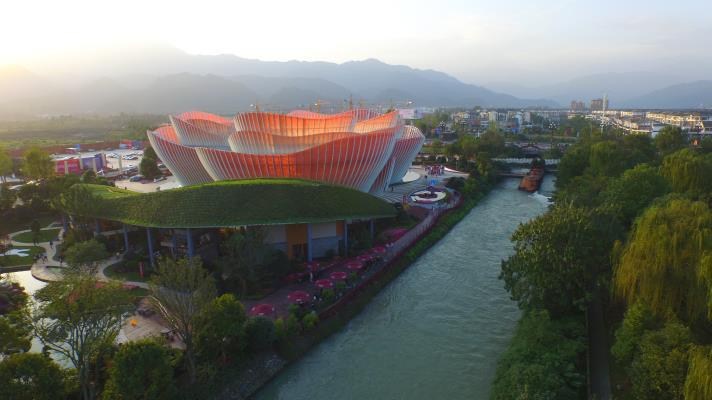 黄金游!成都万达文化旅游城联合五大景区