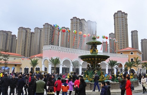 福建首刮欧美奥莱风 世纪金源奥特莱斯广场火