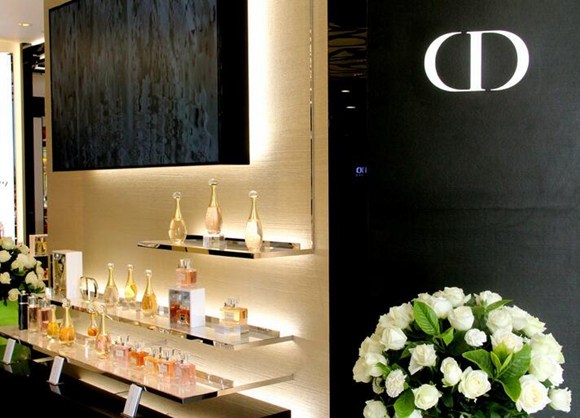 Dior迪奥香水化妆品济宁太白路贵和专柜开业盛