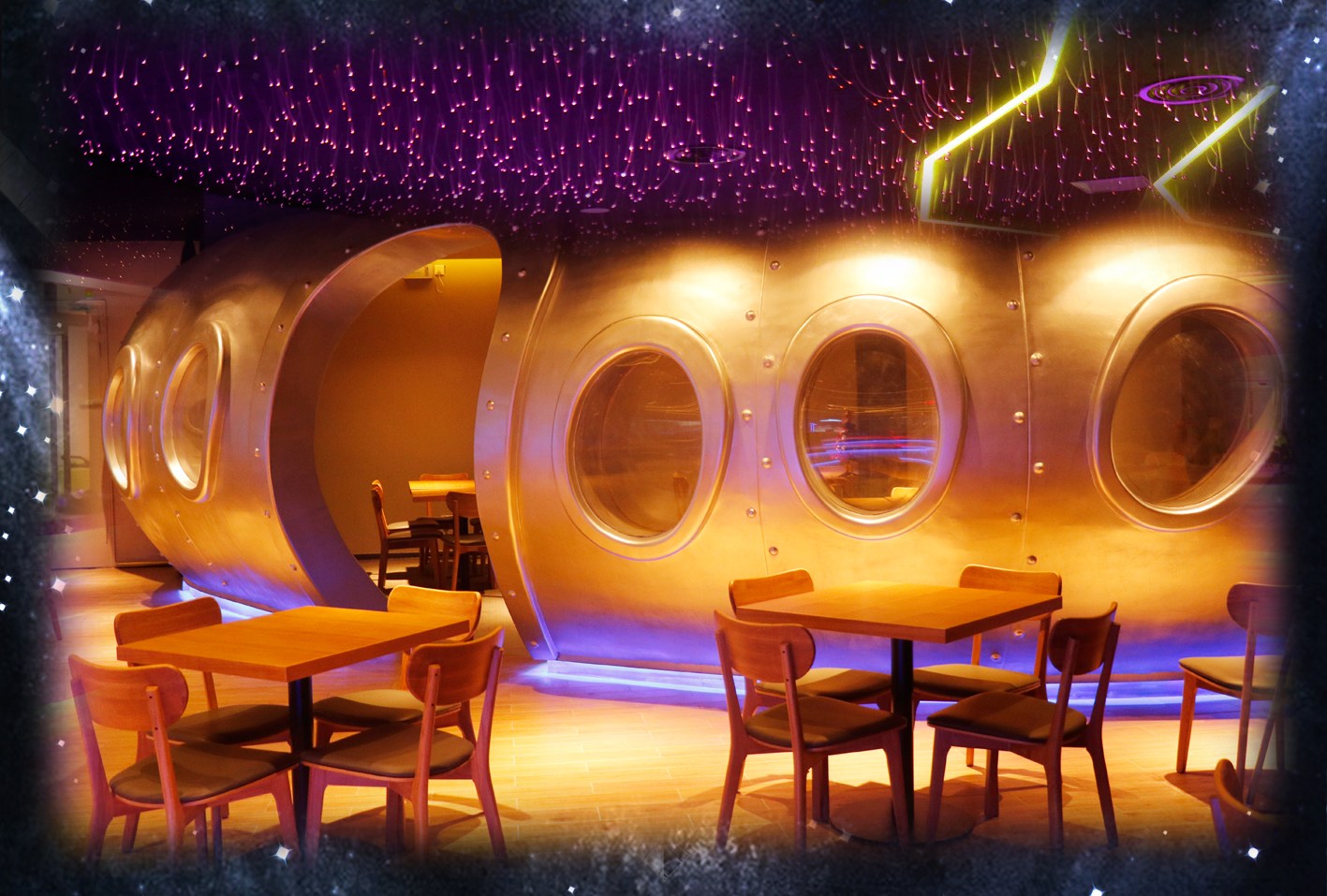 星际驿站机器人主题餐厅入驻沈阳国瑞购物中心